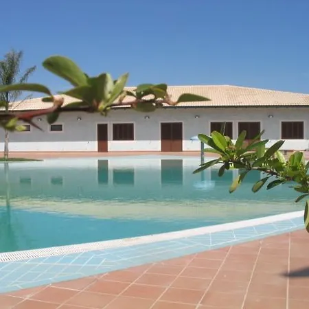 Villetta Con Giardino