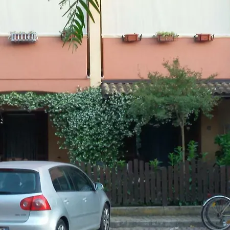 Villetta Con Giardino *